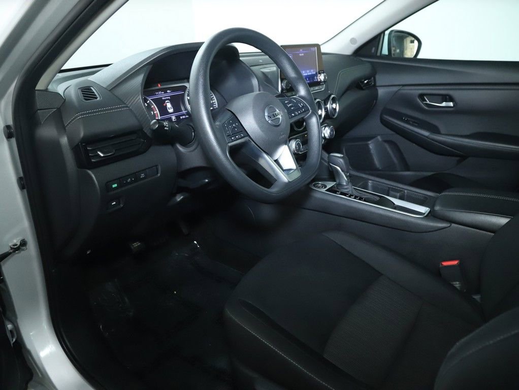 Certified 2023 Nissan Sentra SV FWD image 19