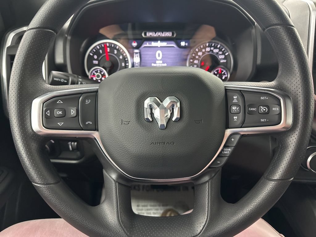 New 2026 RAM 1500 Express AWD/4WD image 30