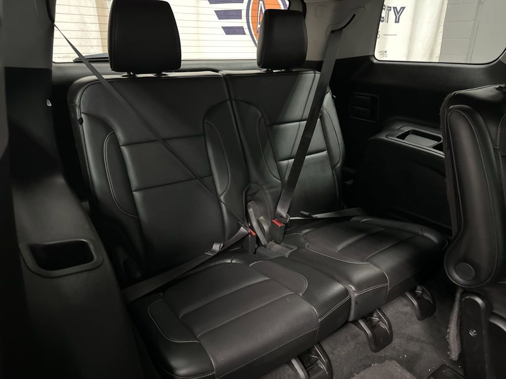 Used 2017 GMC Acadia SLT image 23
