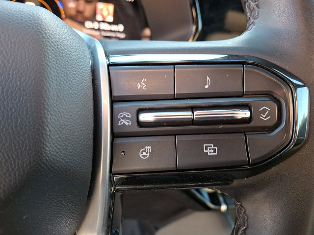 Certified 2023 Chevrolet Colorado ZR2 w/ ZR2 Convenience Package III AWD/4WD image 23