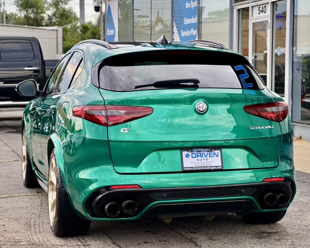 Used 2022 Alfa Romeo Stelvio Quadrifoglio w/ Active Assist Plus Package AWD/4WD image 3