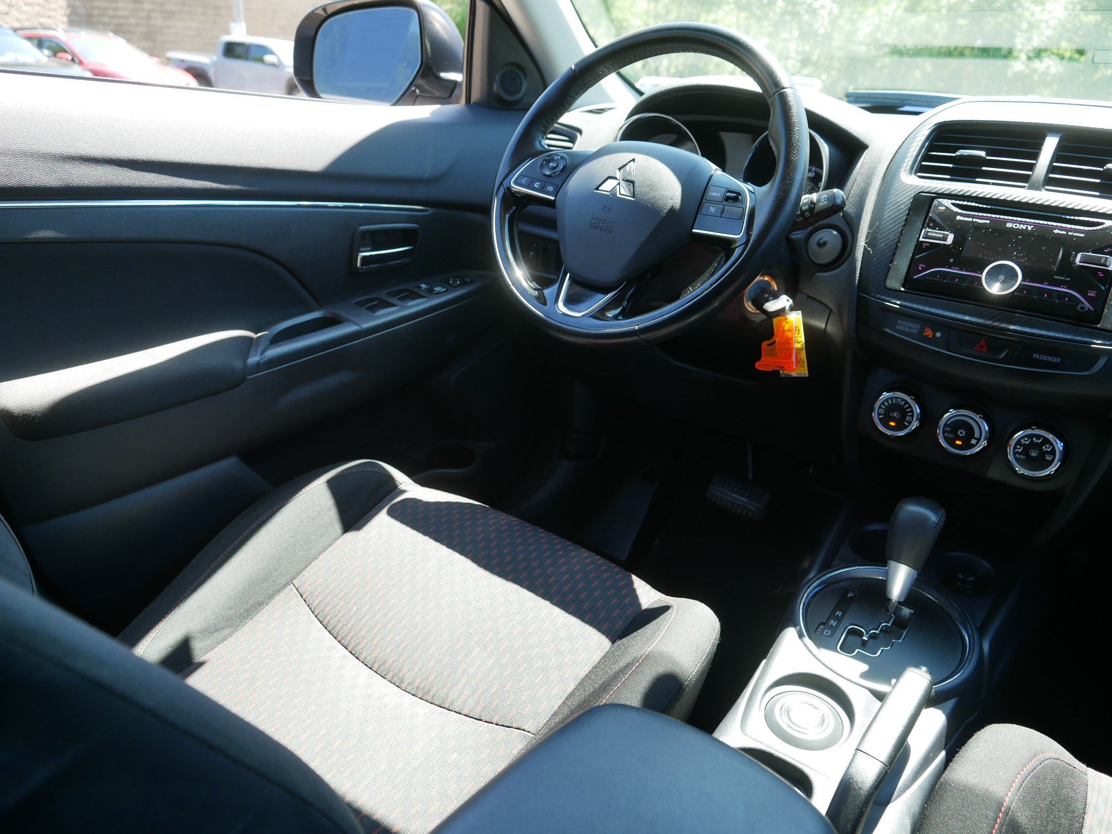 Used 2017 Mitsubishi Outlander Sport LE AWD/4WD image 9