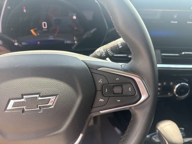 Used 2025 Chevrolet Trax ACTIV w/ Driver Confidence Package FWD image 17