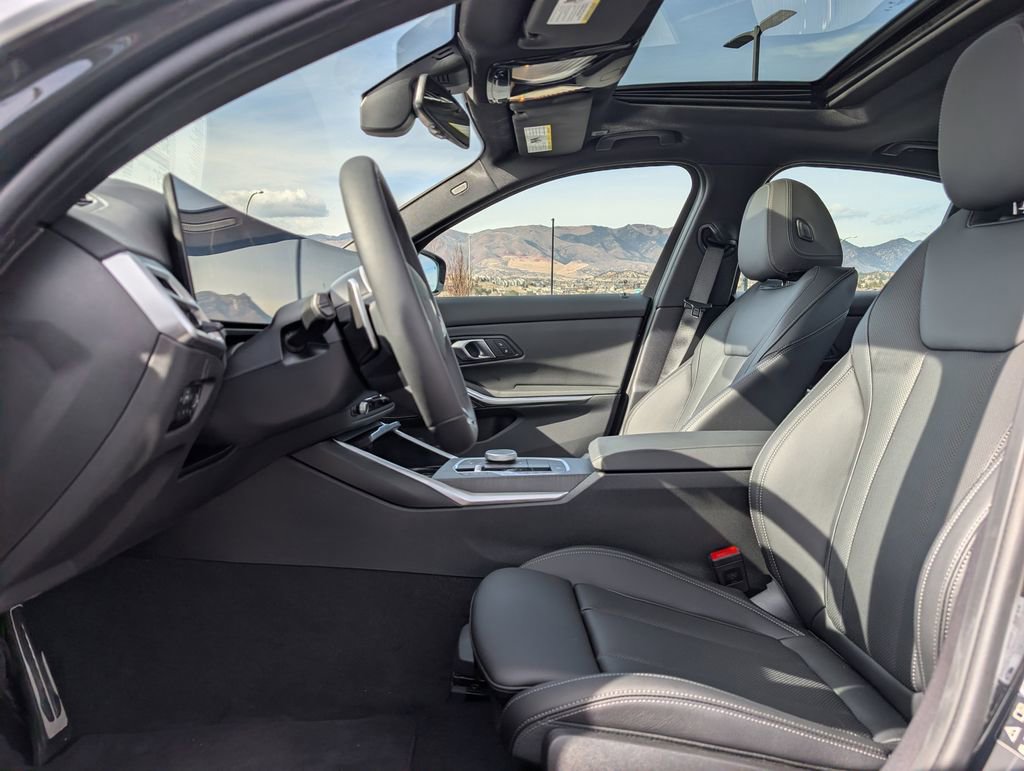 New 2026 BMW 330i xDrive Sedan w/ M Sport Package image 11