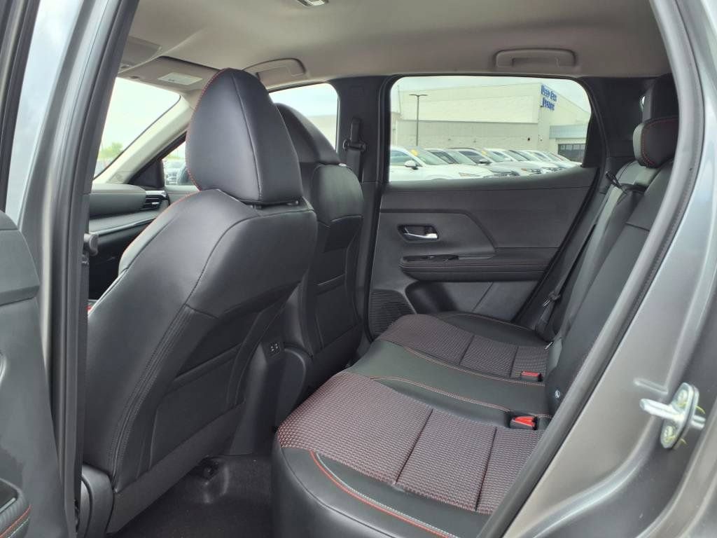 New 2025 Nissan Kicks SR AWD/4WD image 23