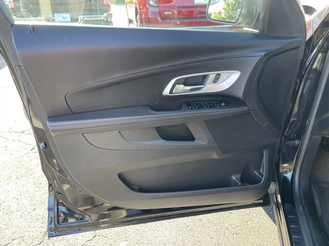 Used 2012 Chevrolet Equinox LS image 12