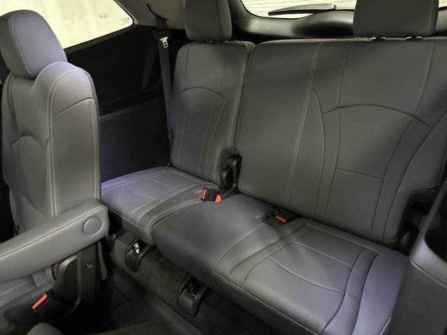 Used 2020 Buick Enclave Premium w/ Sun and Sites Package AWD/4WD image 15
