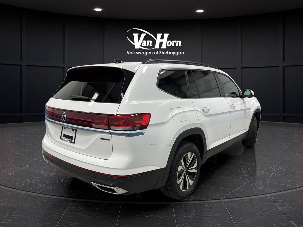 Used 2024 Volkswagen Atlas SE AWD/4WD image 7
