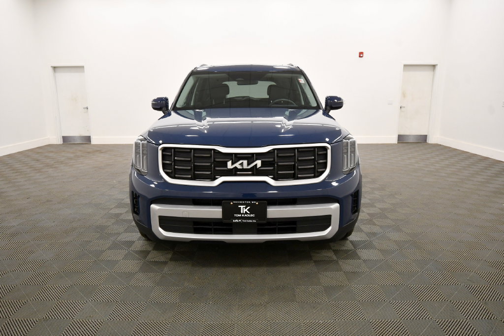 Certified 2024 Kia Telluride S w/ S Sunroof Package AWD/4WD image 11