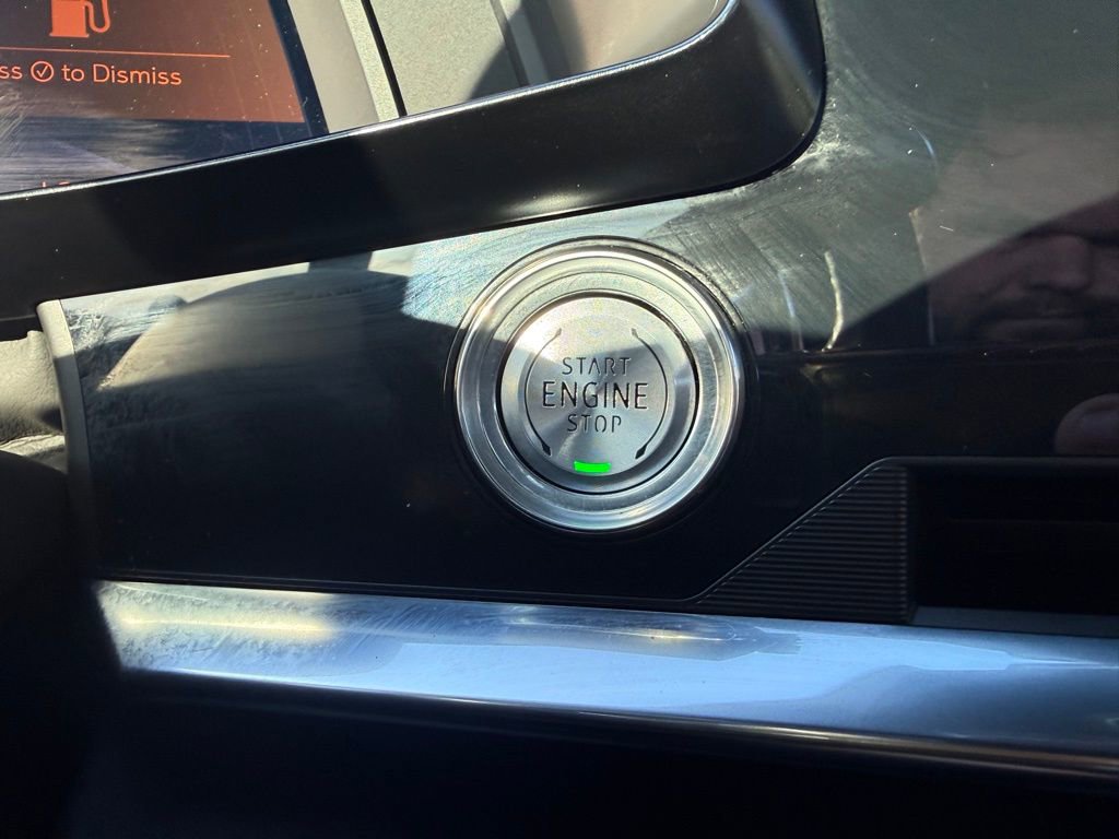 Used 2020 Chevrolet Corvette Stingray Premium Cpe w/ 3LT Preferred Equipment Group image 29