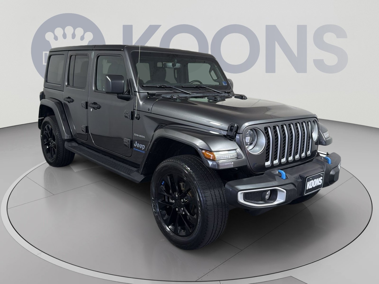 Used 2023 Jeep Wrangler Unlimited Sahara w/ Cold Weather Group AWD/4WD image 10