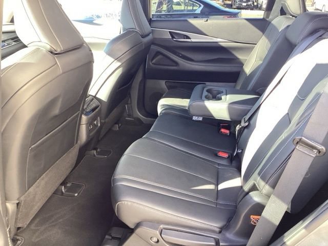 Certified 2023 INFINITI QX60 Luxe w/ Cargo Package image 24