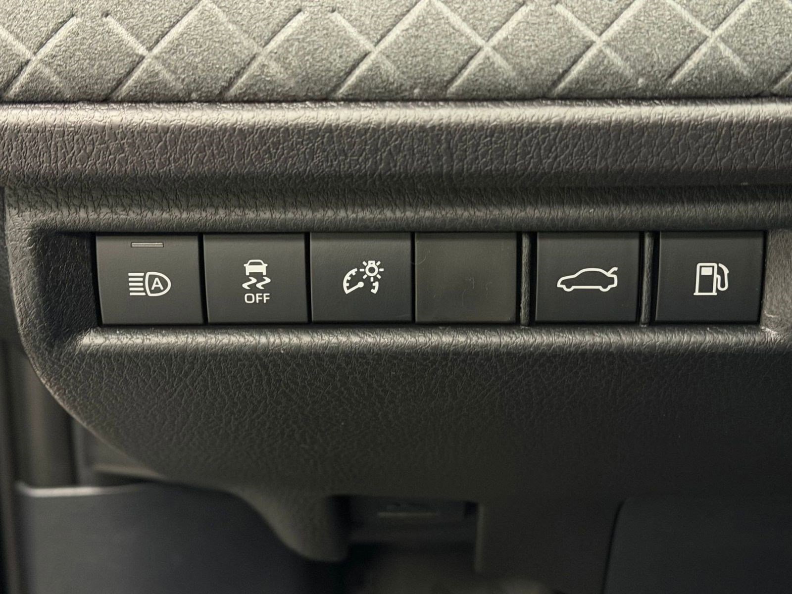 New 2026 Toyota Camry LE image 17