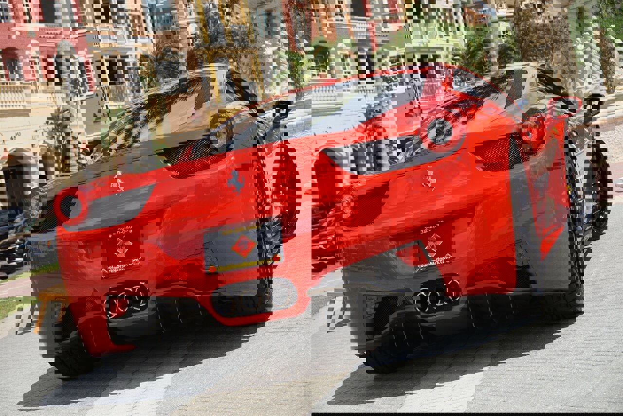 Used 2010 Ferrari 458 Italia Coupe RWD image 67