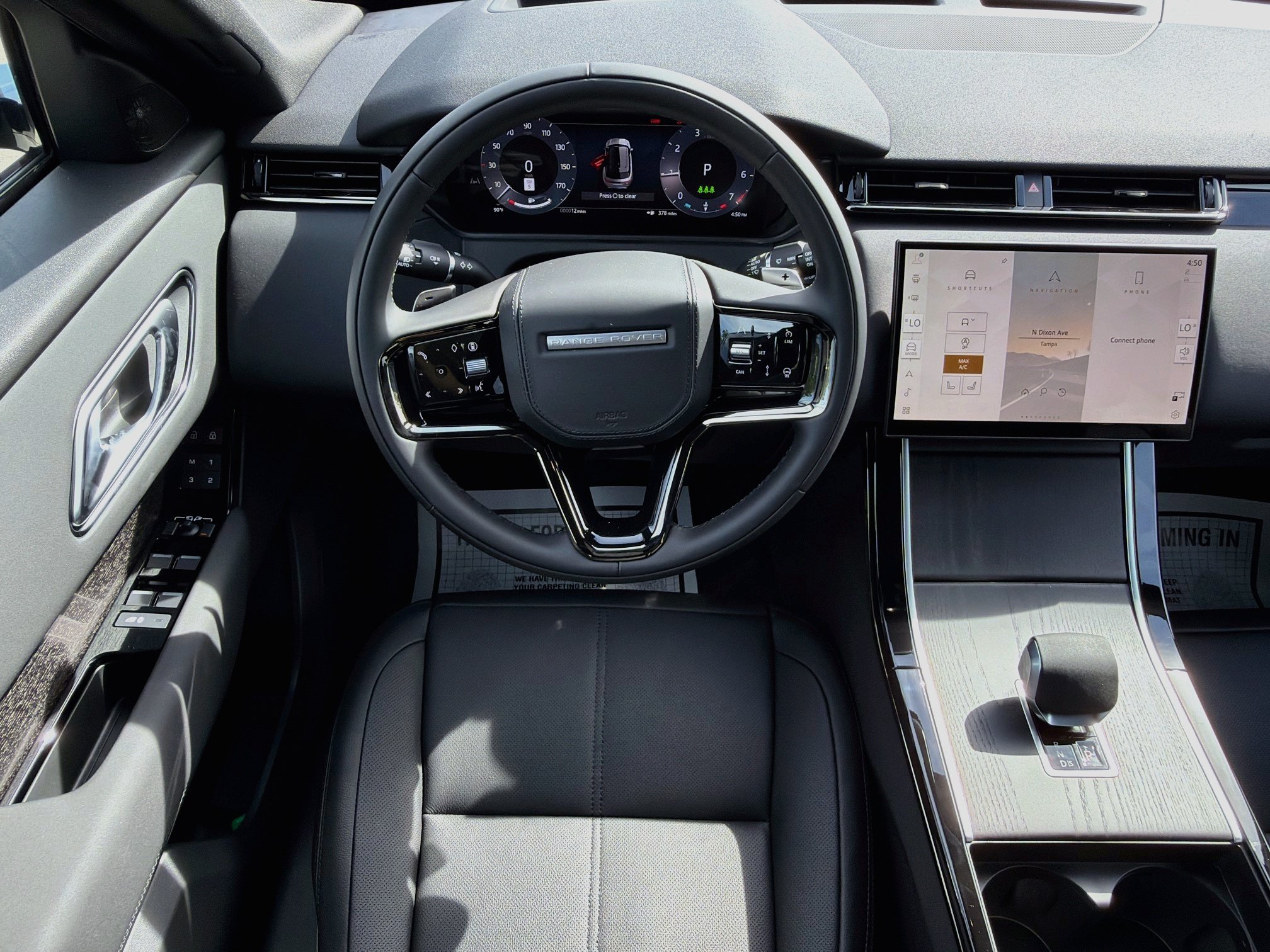New 2026 Land Rover Range Rover Velar S AWD/4WD image 17
