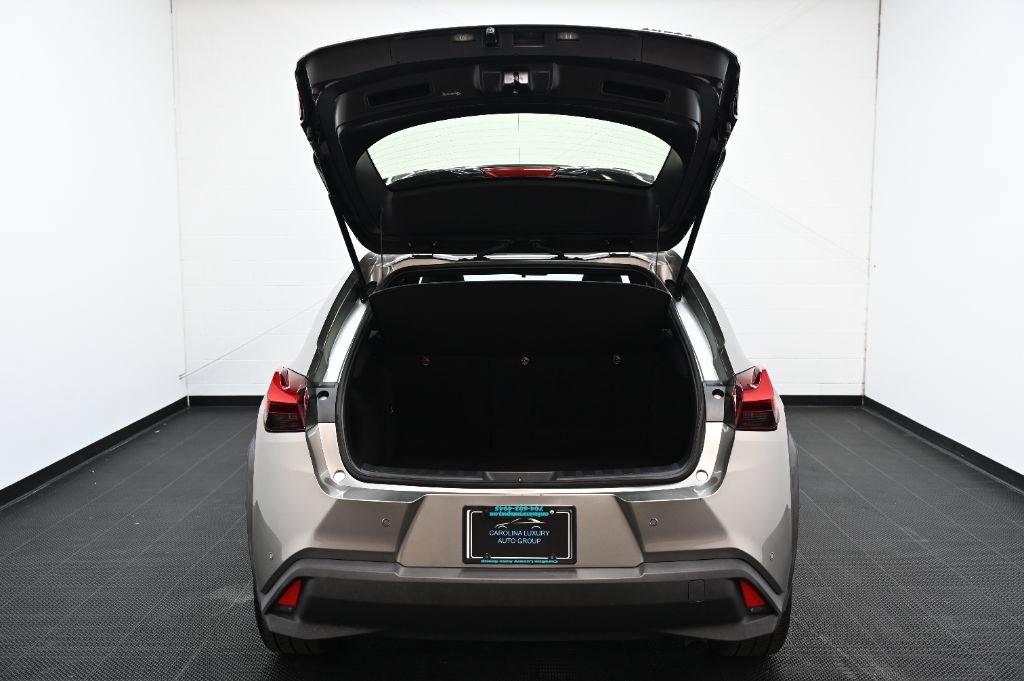 Used 2021 Lexus UX 200 w/ Accessory Package (Z2) FWD image 40