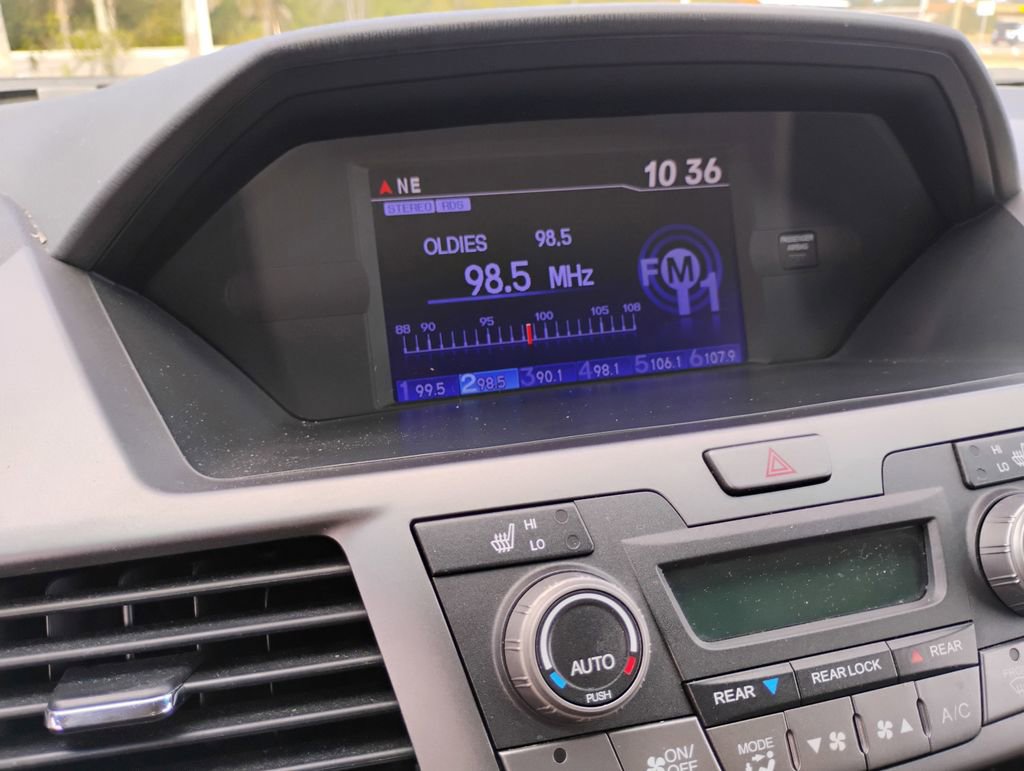 Used 2012 Honda Odyssey EX-L image 27