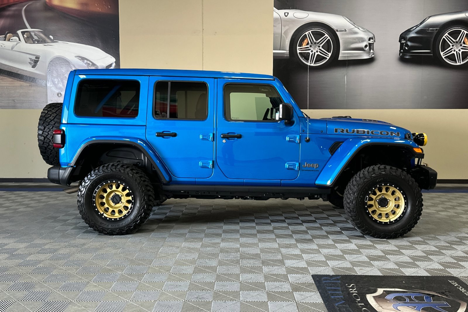 Used 2023 Jeep Wrangler Unlimited Rubicon 392 w/ Trailer Tow Package image 3