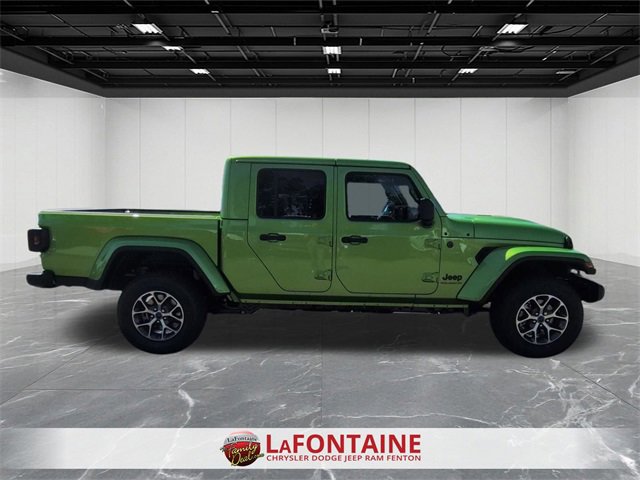 New 2025 Jeep Gladiator Sport image 6