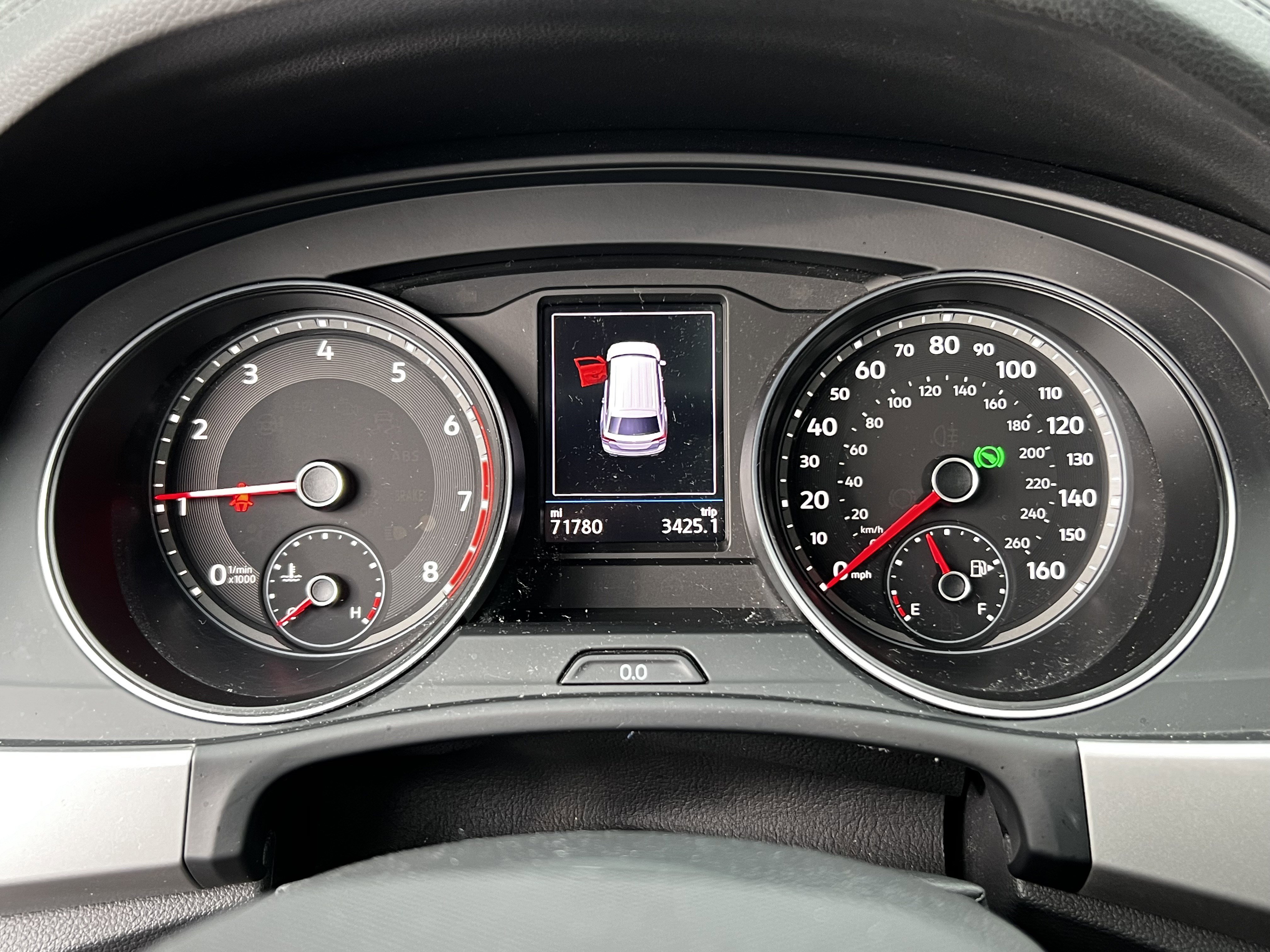 Used 2021 Volkswagen Atlas SE w/ Panoramic Sunroof Package image 22