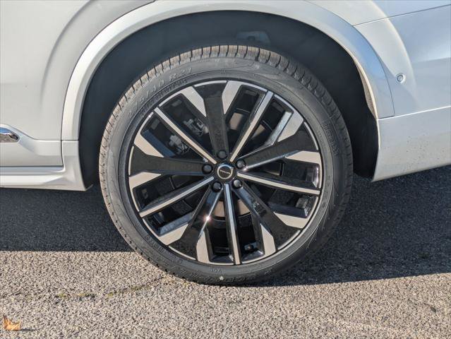 New 2026 Volvo XC90 T8 Ultra w/ Protection Package Premier AWD/4WD image 6