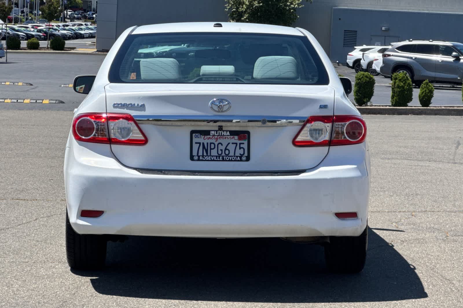 Used 2012 Toyota Corolla LE w/ Premium Pkg FWD image 8