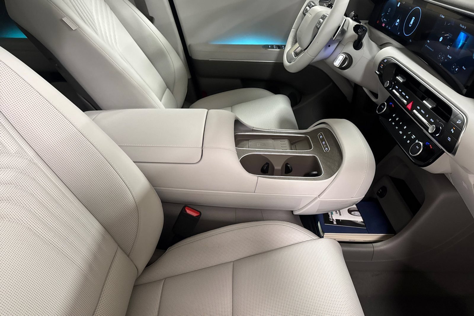 New 2026 Hyundai Palisade SEL AWD/4WD image 16