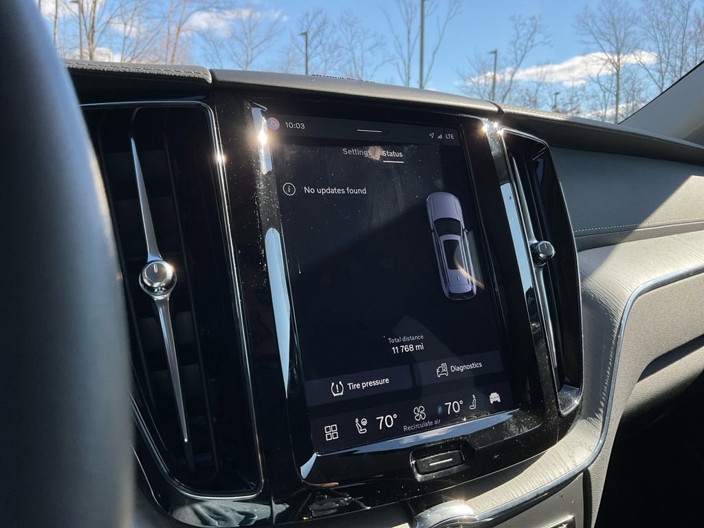 Certified 2025 Volvo XC60 B5 Ultra image 26