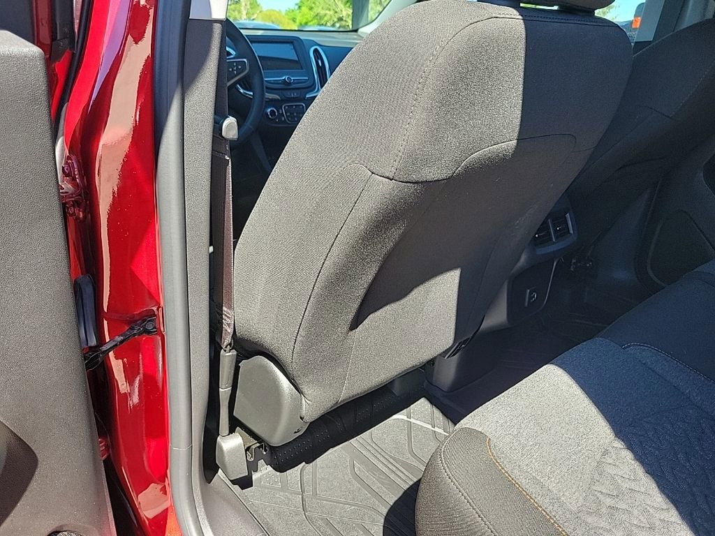 Used 2024 Chevrolet Equinox LT w/ LPO, Floor Liner Package image 35