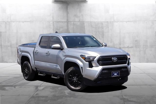 Used 2024 Toyota Tacoma SR5 AWD/4WD image 2