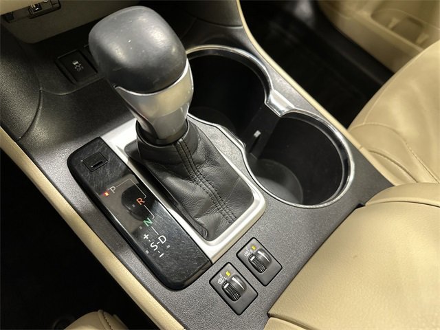 Used 2016 Toyota Highlander XLE image 40