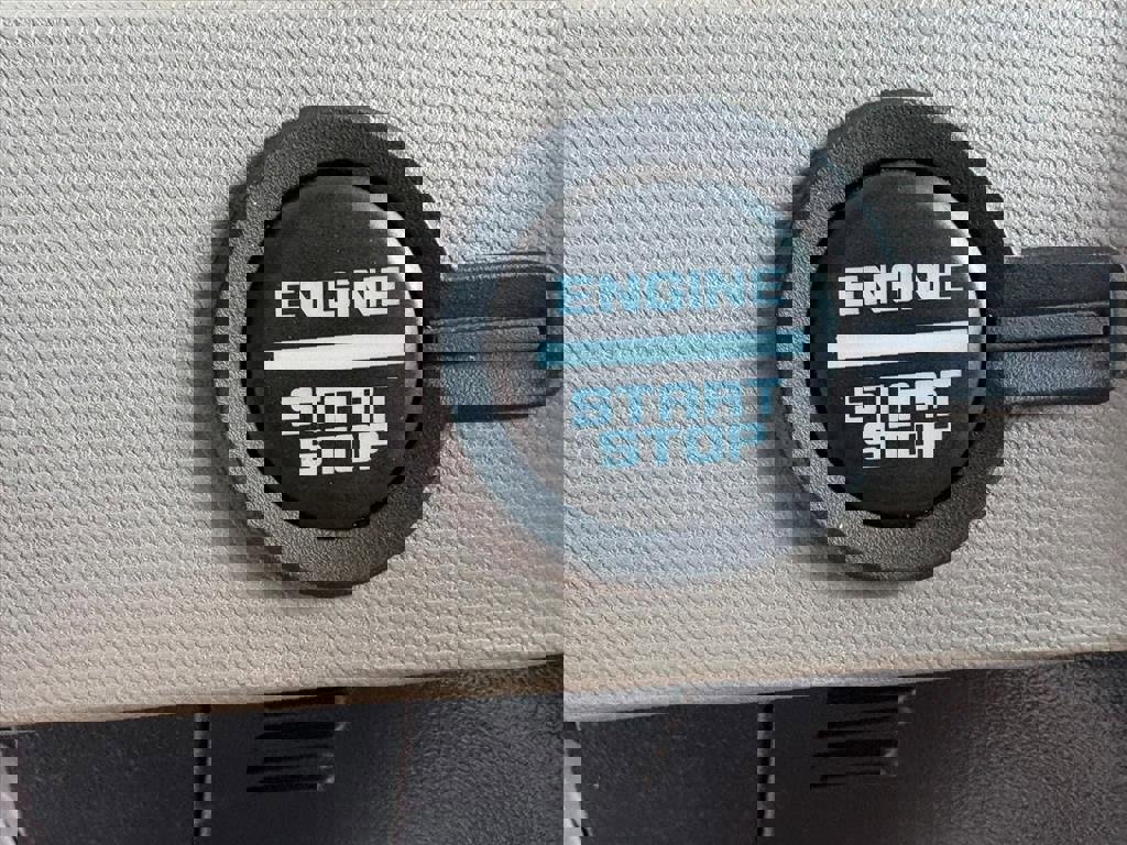 Used 2023 Ford Bronco Big Bend w/ Sasquatch Package image 13