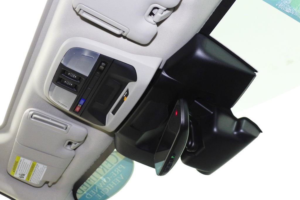 Used 2025 Subaru Crosstrek 2.5i Limited w/ Crosstrek Mirror Package image 17