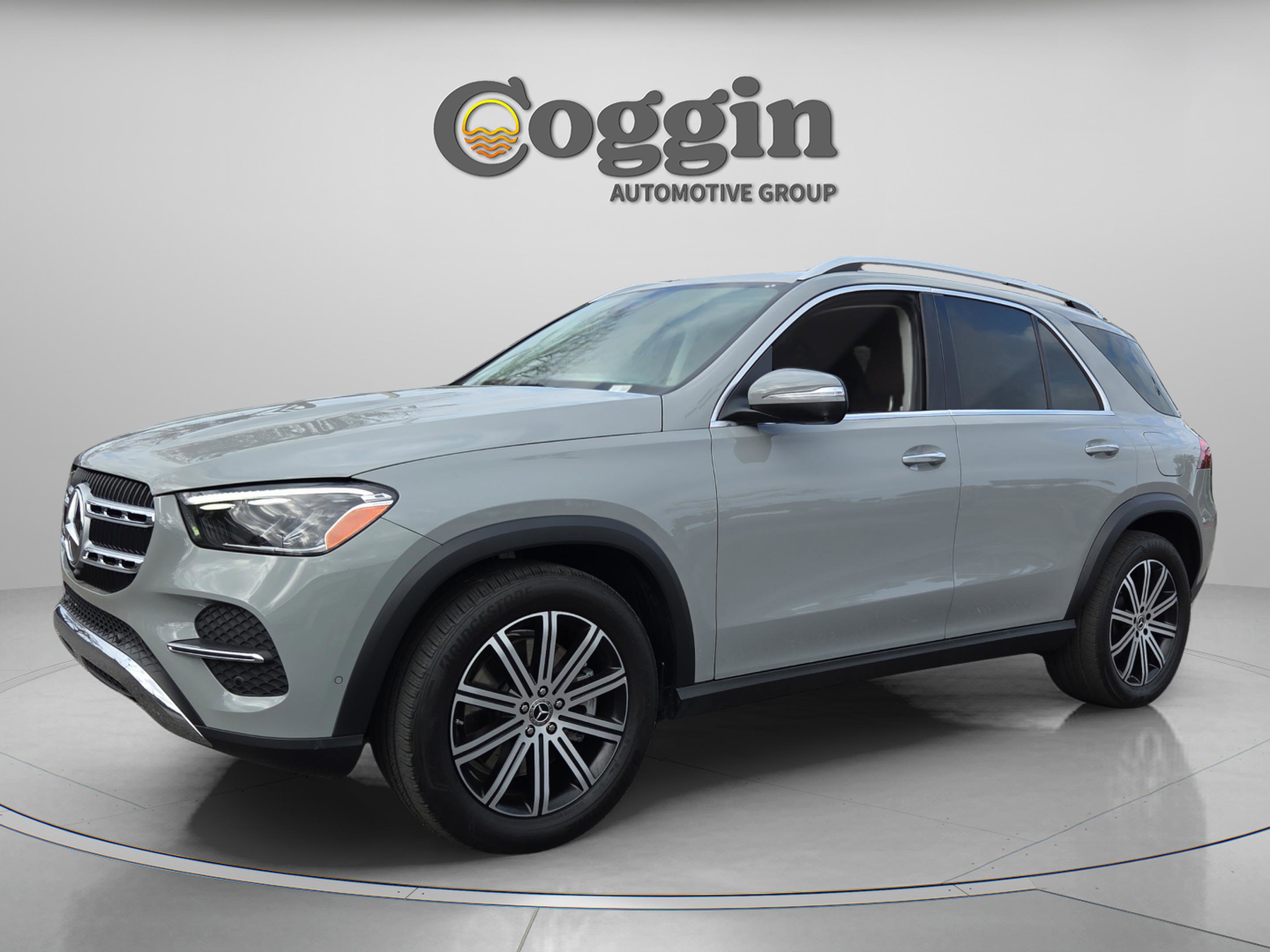 Used 2025 Mercedes-Benz GLE 450e 4MATIC w/ Winter Package image 1