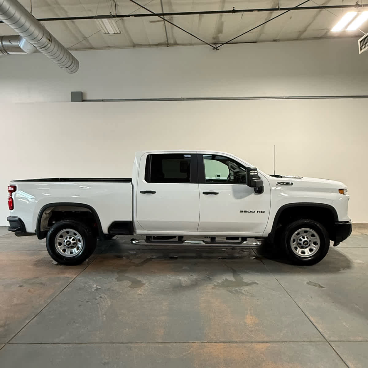 Certified 2024 Chevrolet Silverado 3500 W/T image 6