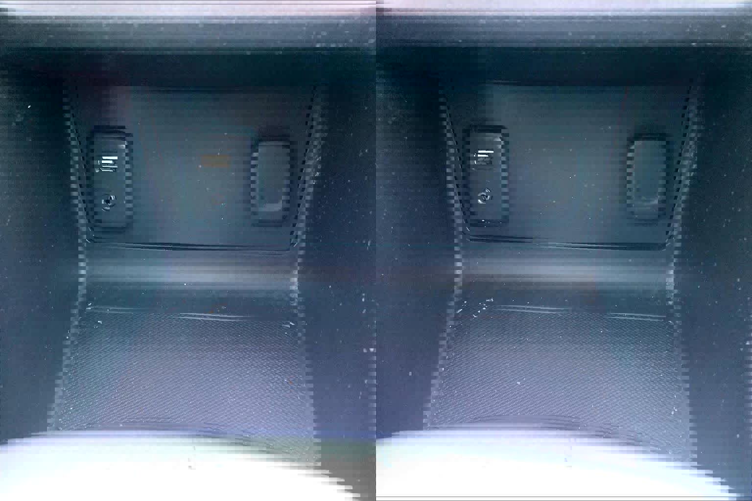 Used 2016 Chevrolet Colorado LT w/ LT Convenience Package image 27