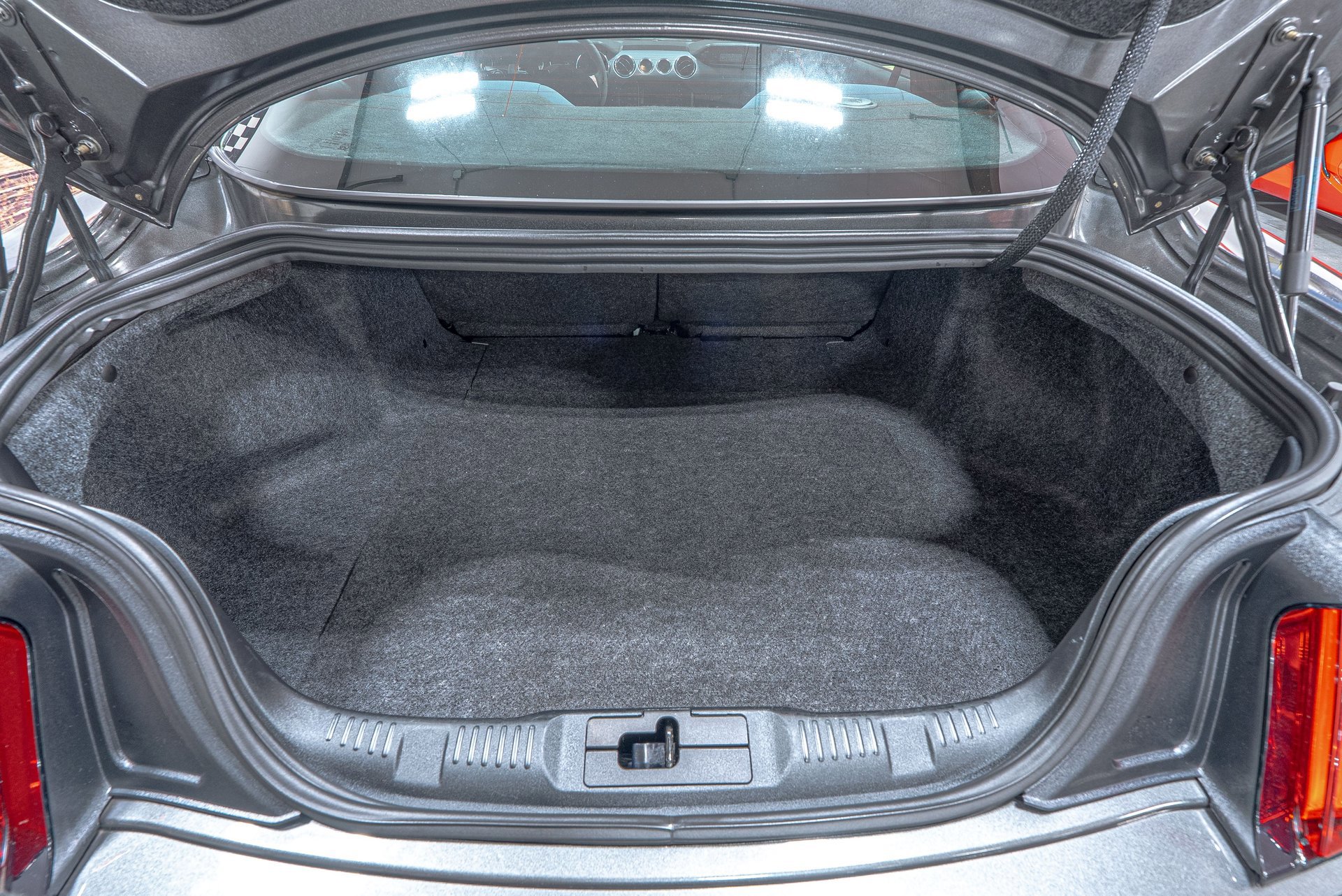 Used 2016 Ford Mustang GT w/ GT Performance Package image 33