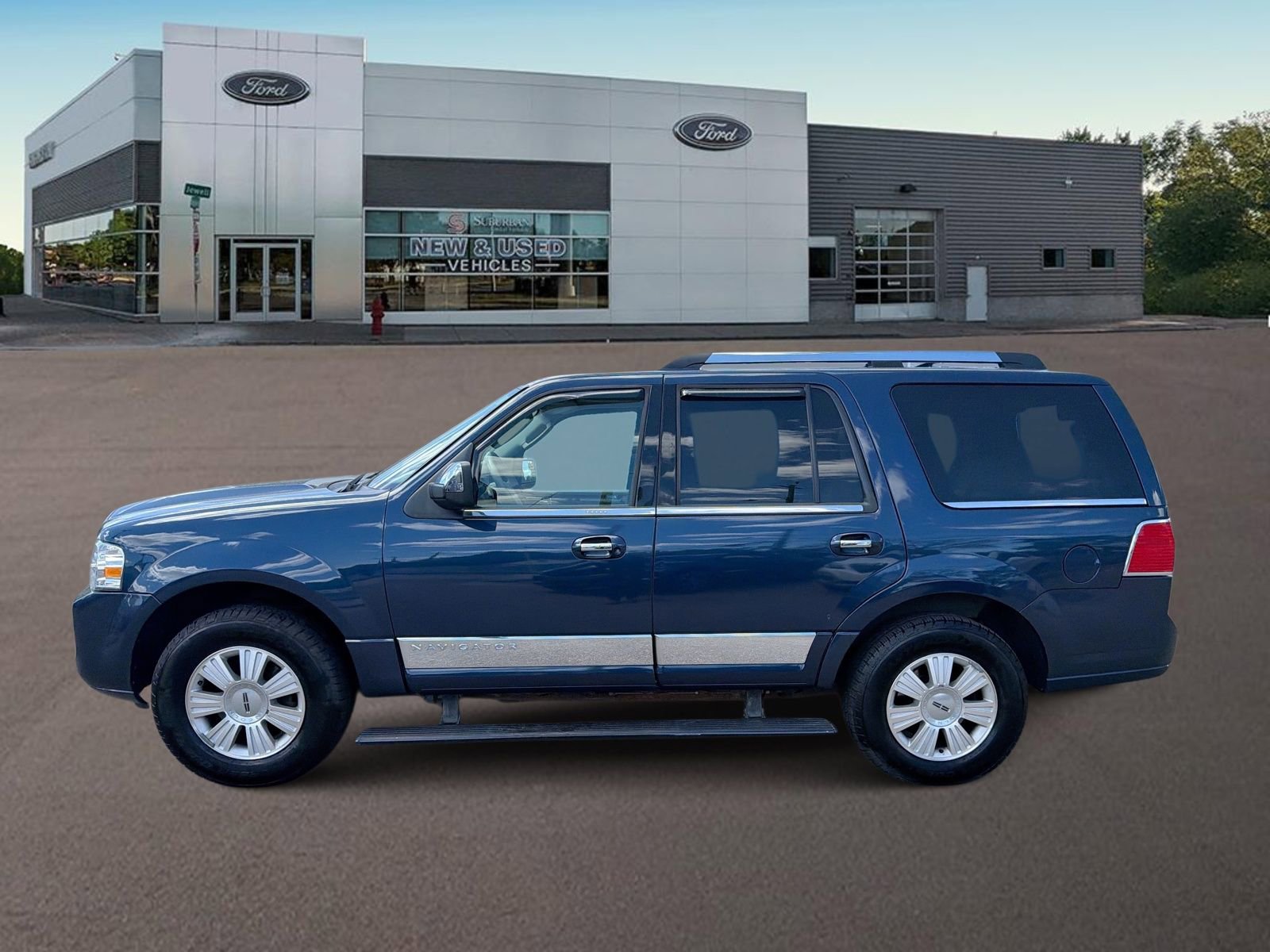 Used 2013 Lincoln Navigator 4WD w/ HD Trailer Tow Pkg image 7