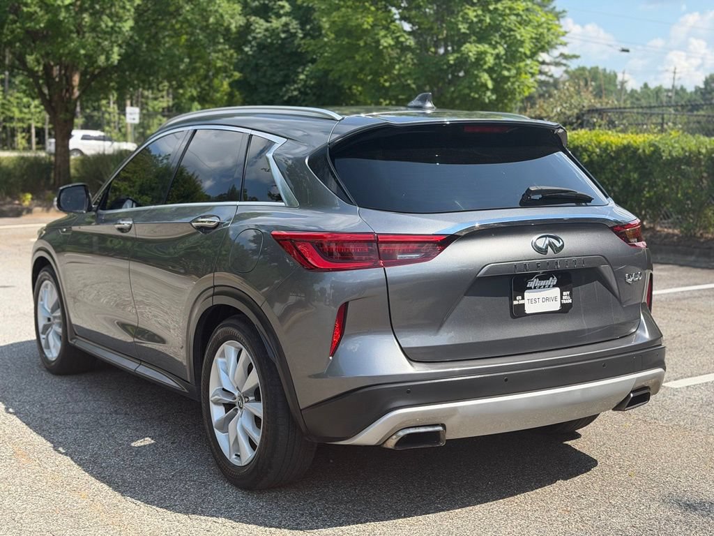 Used 2019 INFINITI QX50 Essential w/ Premium Heat Package FWD image 3