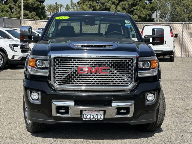 Used 2017 GMC Sierra 2500 Denali w/ Duramax Plus Package image 2
