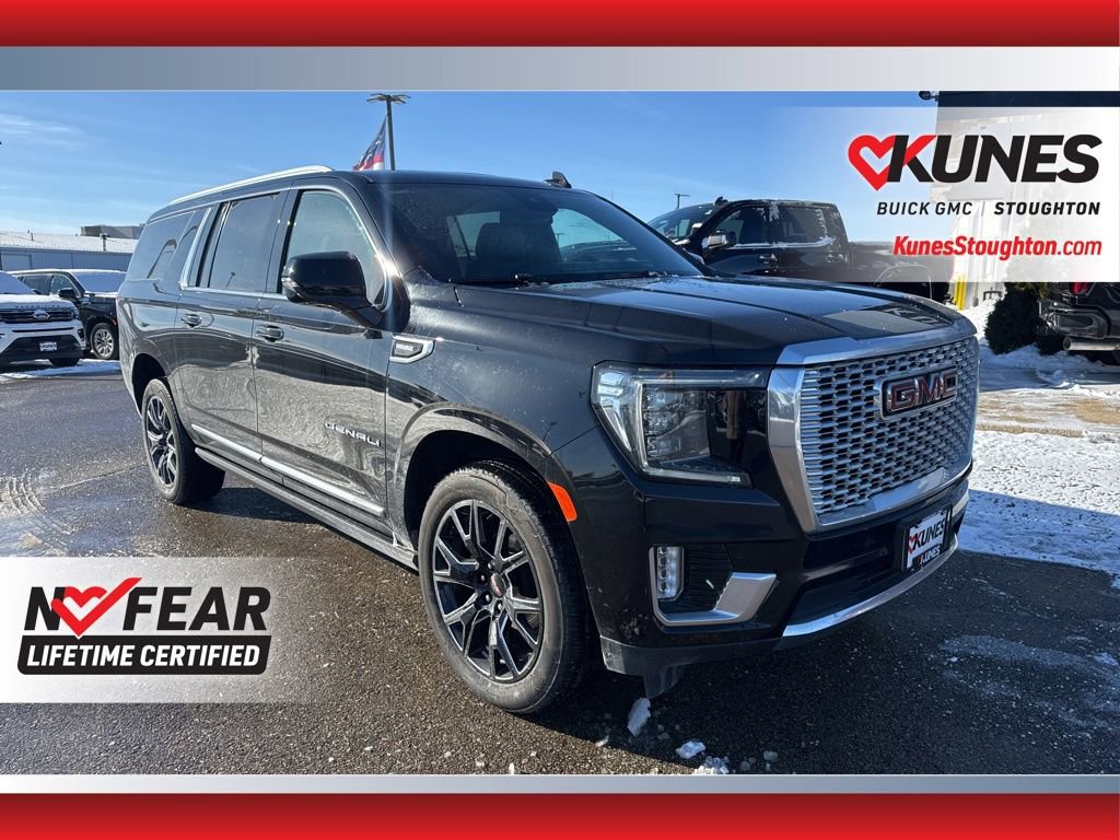 Used 2023 GMC Yukon XL Denali image 4