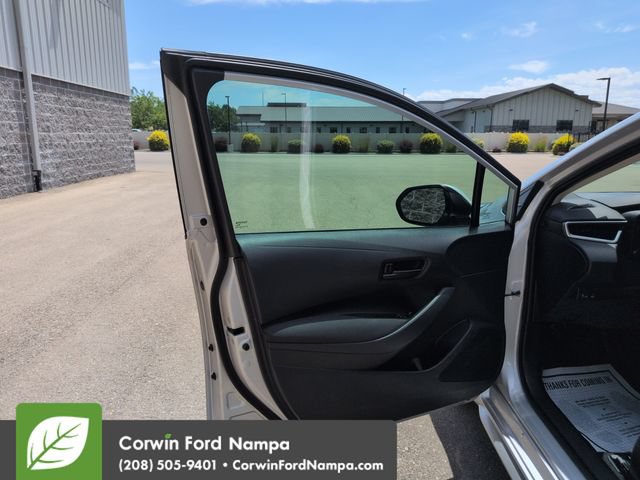 Used 2024 Toyota Corolla LE FWD image 10
