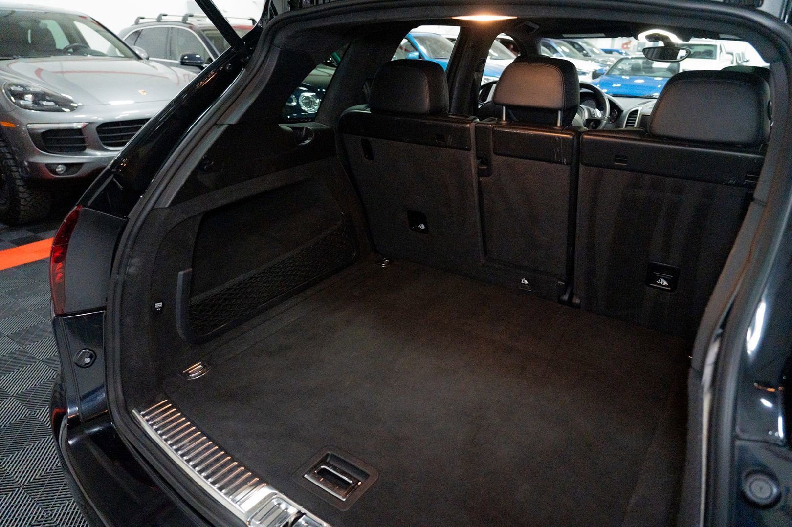 Used 2014 Porsche Cayenne GTS AWD/4WD image 24