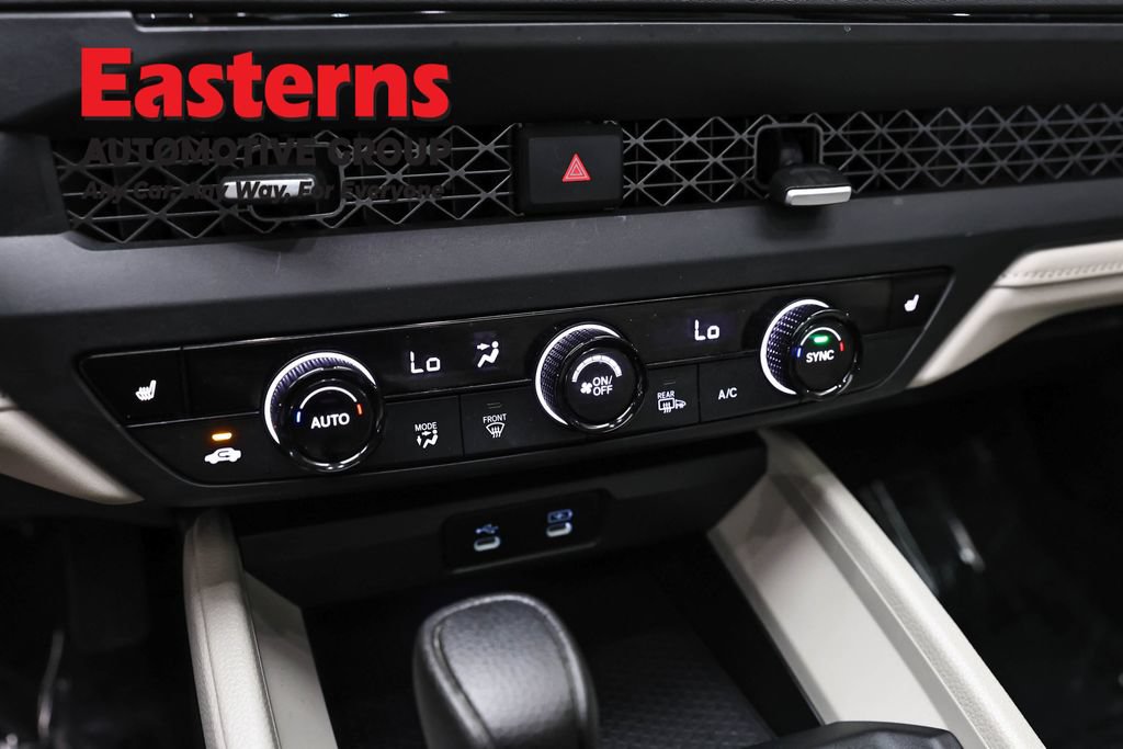 Used 2025 Honda Accord SE image 19