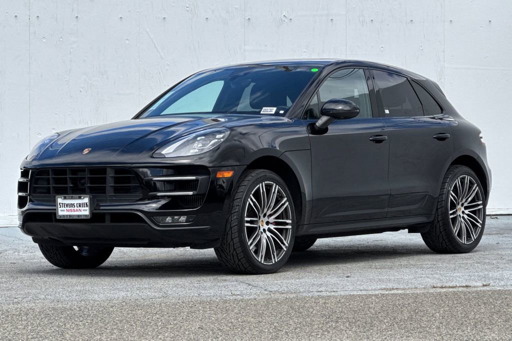 Used 2018 Porsche Macan Turbo image 7