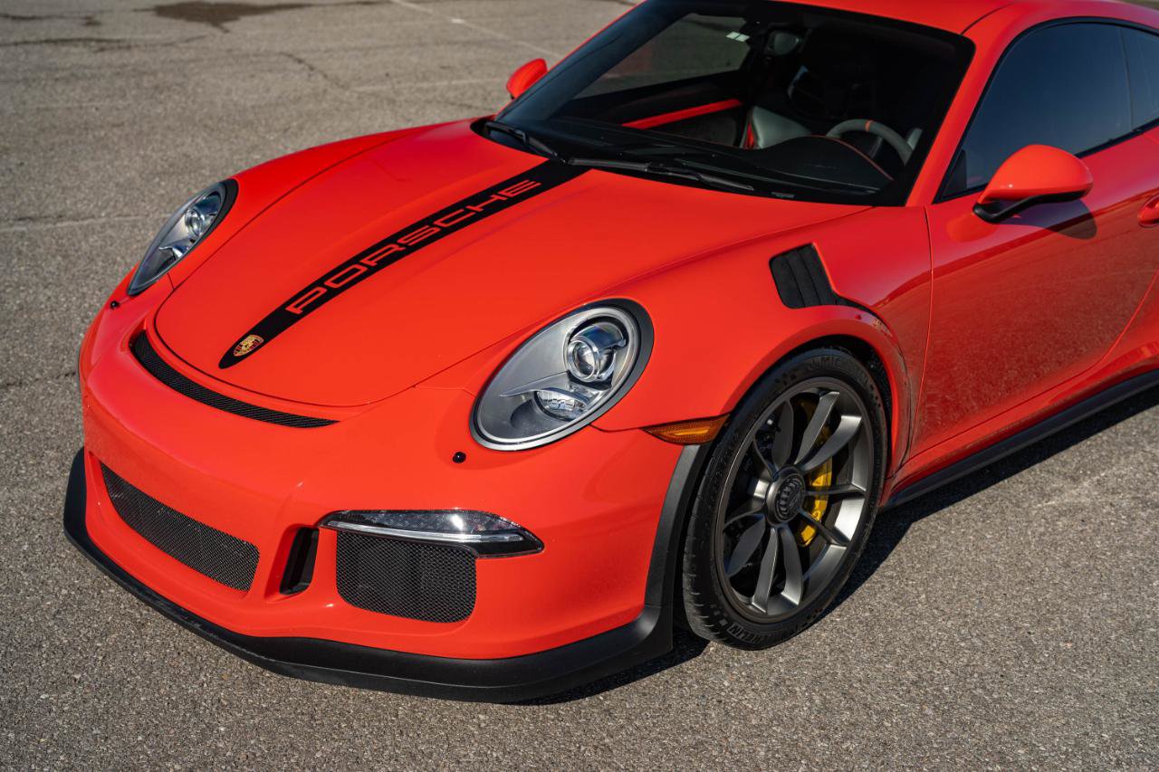 Used 2016 Porsche 911 GT3 RS RWD image 9