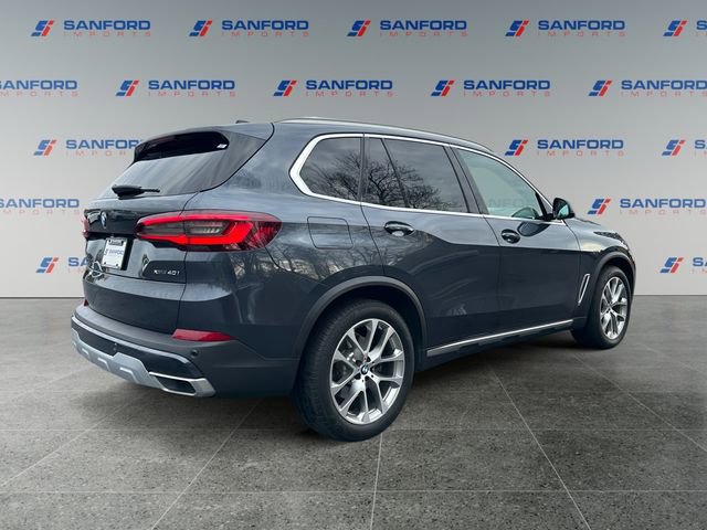 Used 2022 BMW X5 xDrive40i w/ Luxury Seating Package image 5