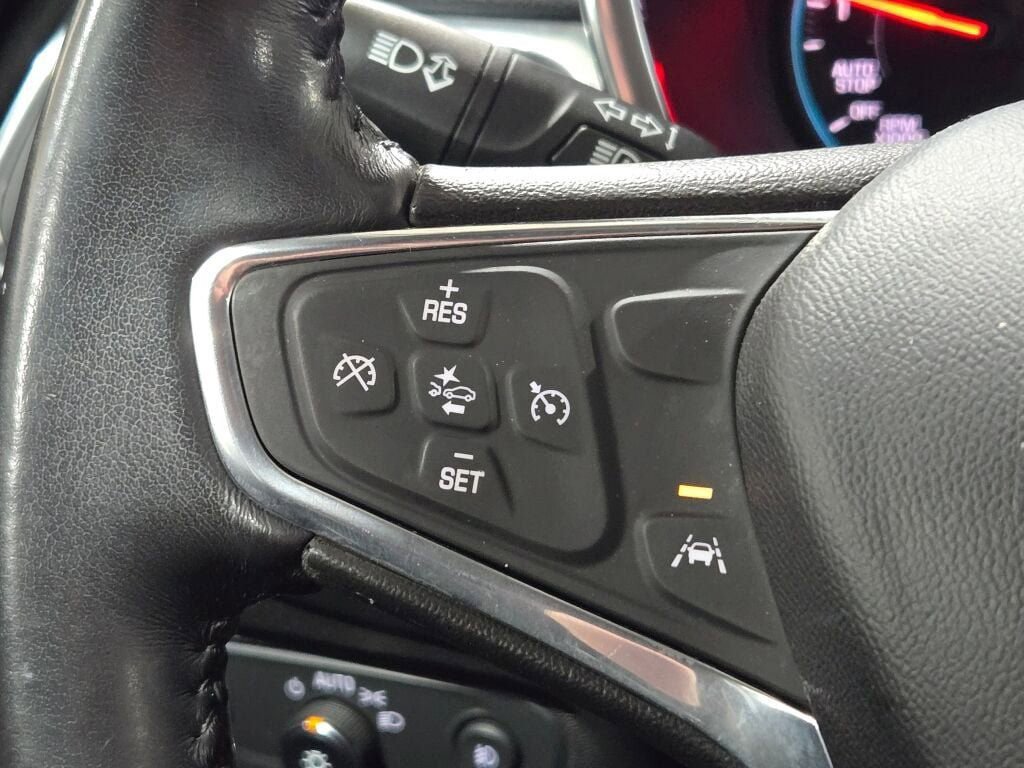 Used 2020 Chevrolet Equinox LT image 31