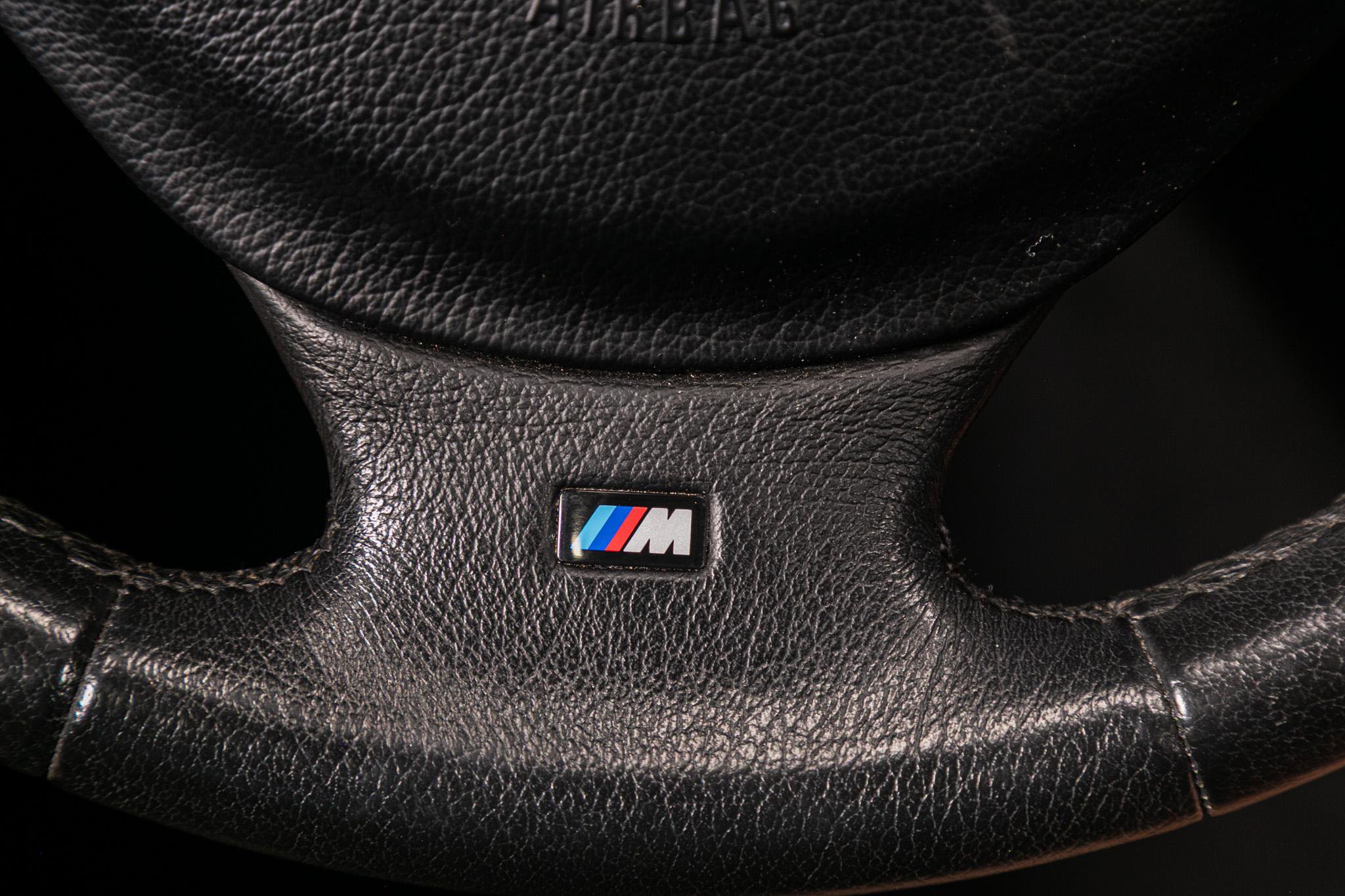 Used 2002 BMW Z3 2.5i RWD image 32