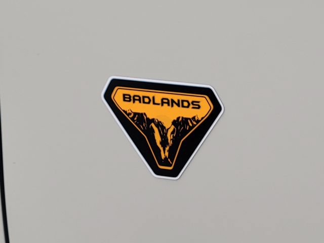 Used 2025 Ford Bronco Sport Badlands w/ Badlands Tech Package AWD/4WD image 15